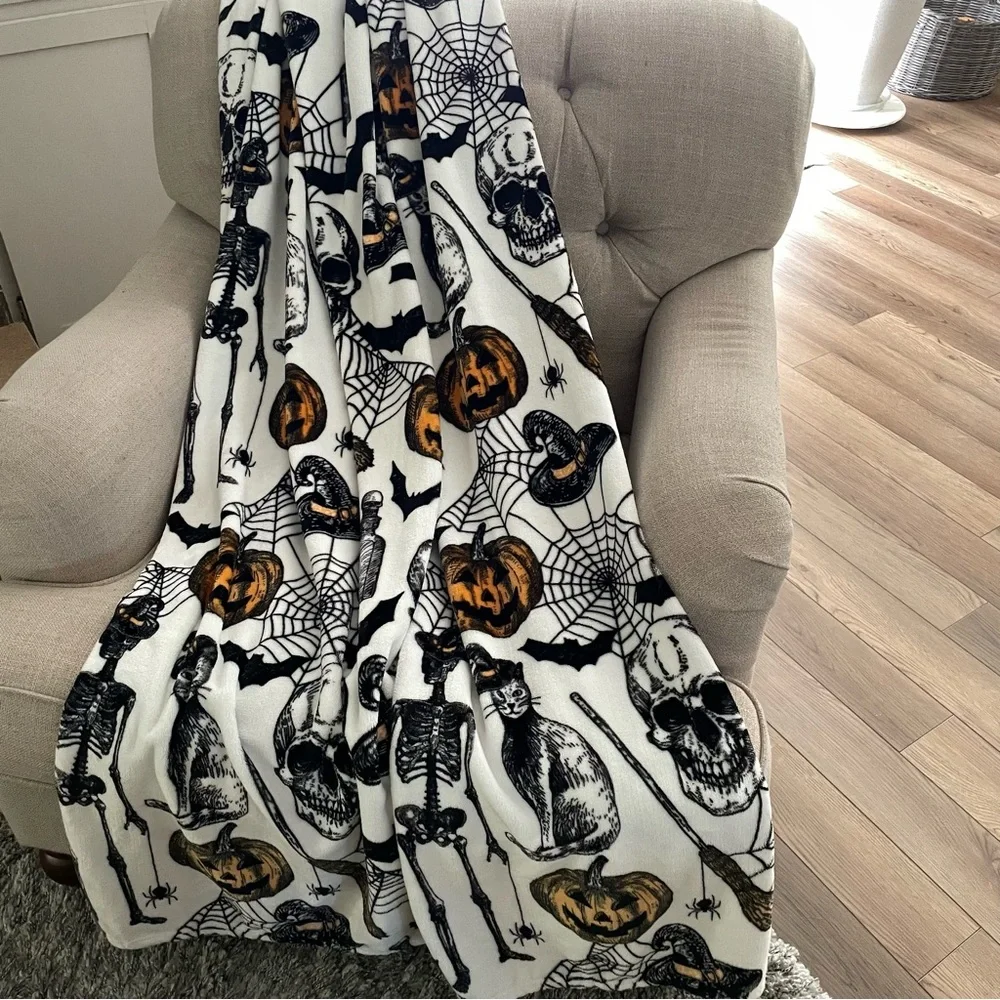Halloween Skeleton Pumpkin Bat Cat Throw Blanket 47x70